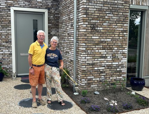 Ron en Wil Blom pakken de Gouden Grijper op in Achterveld
